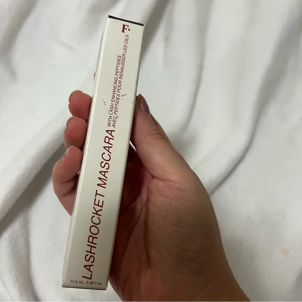 Freck Beauty LASHROCKET Mascara black July sale